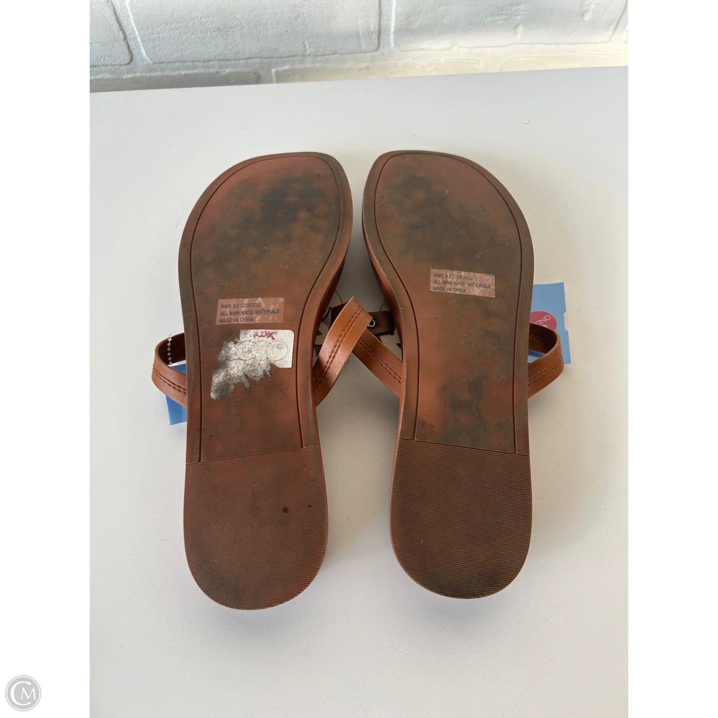 Sandals Flip Flops By Dolce Vita In Brown, Size: 9.5