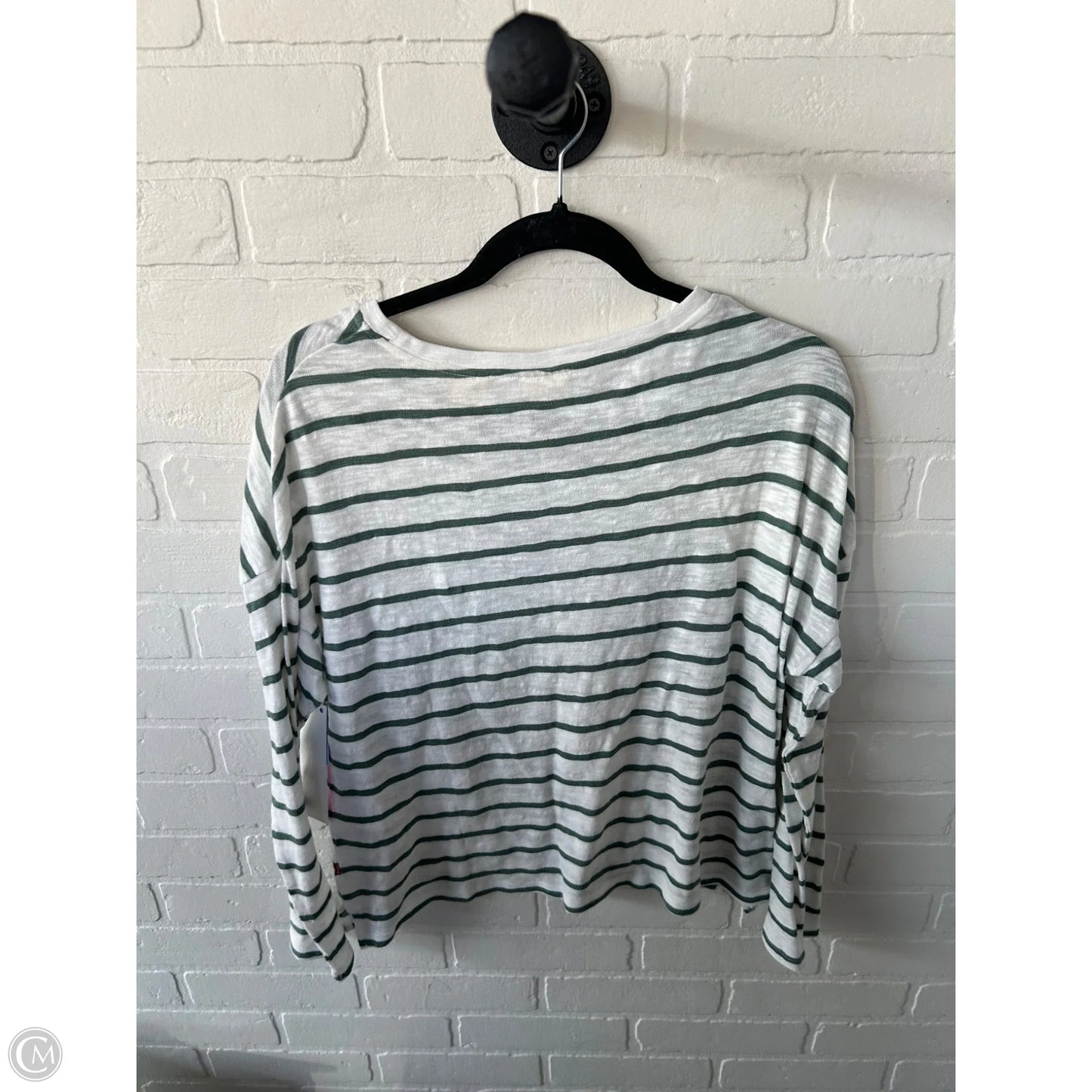 Top Long Sleeve By Levis In Green & White, Size: M