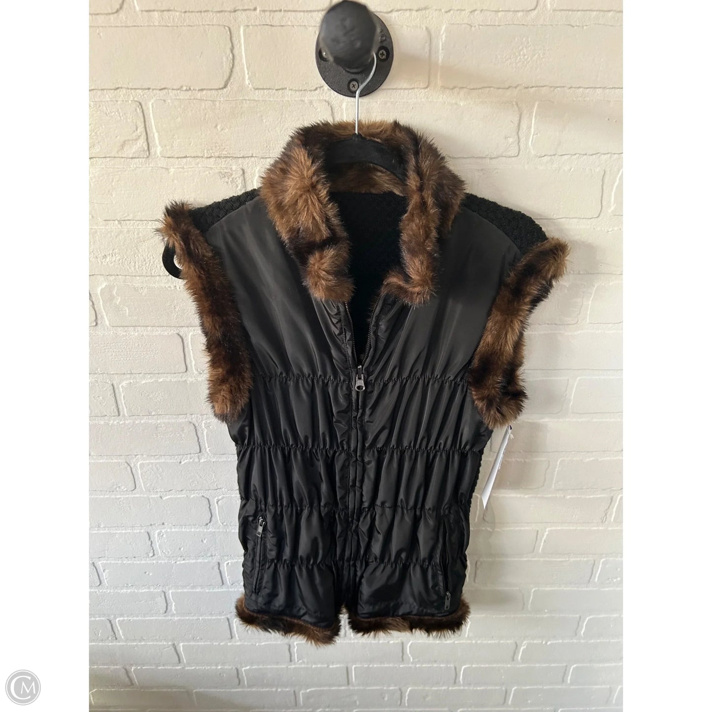 Vest Puffer & Quilted By Clothes Mentor In Black, Size: S