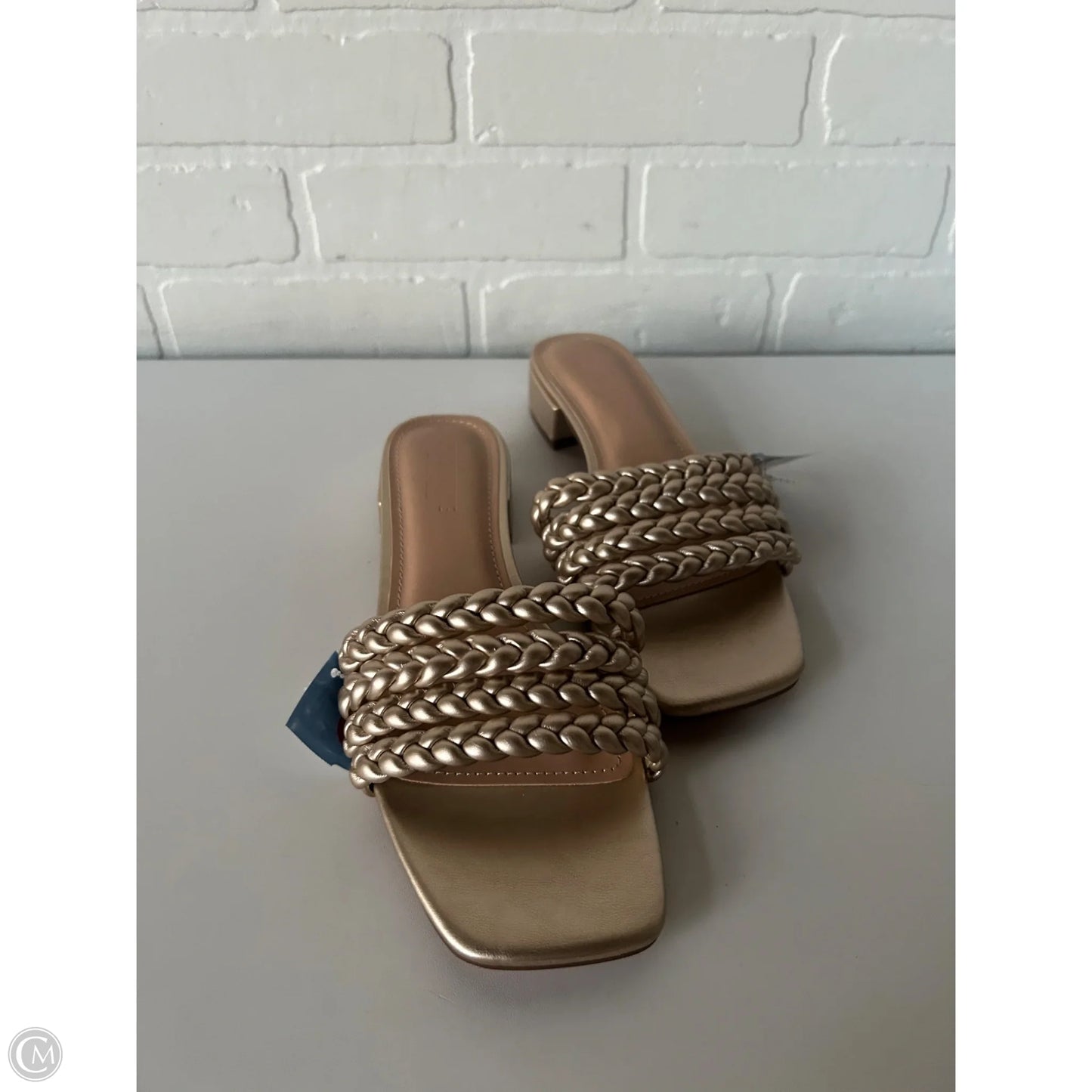 Sandals Flats By Cushionaire In Gold, Size: 9