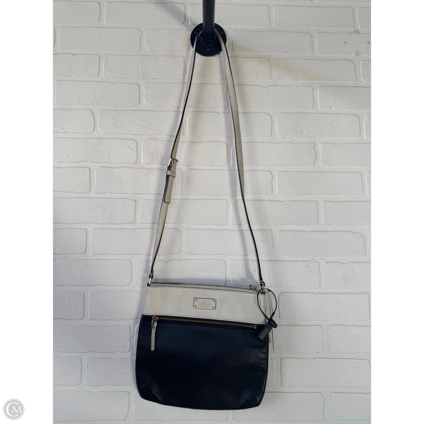 Crossbody Designer By Kate Spade, Size: Small