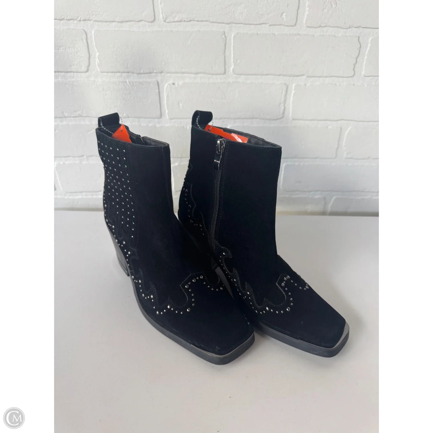 Boots Ankle Heels By Vince Camuto In Black, Size: 6