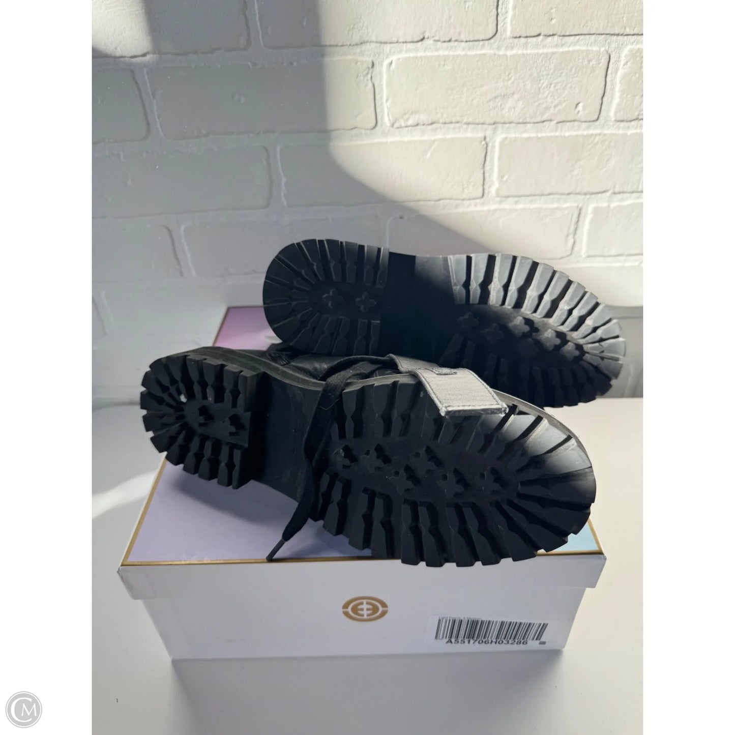 Boots Mid-calf Flats By Cma In Black, Size: 9