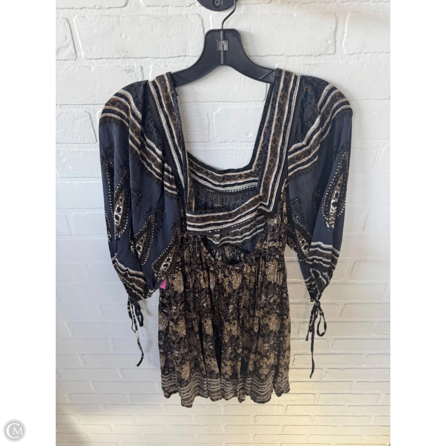 Dress Casual Short By Free People In Brown & Grey, Size: S