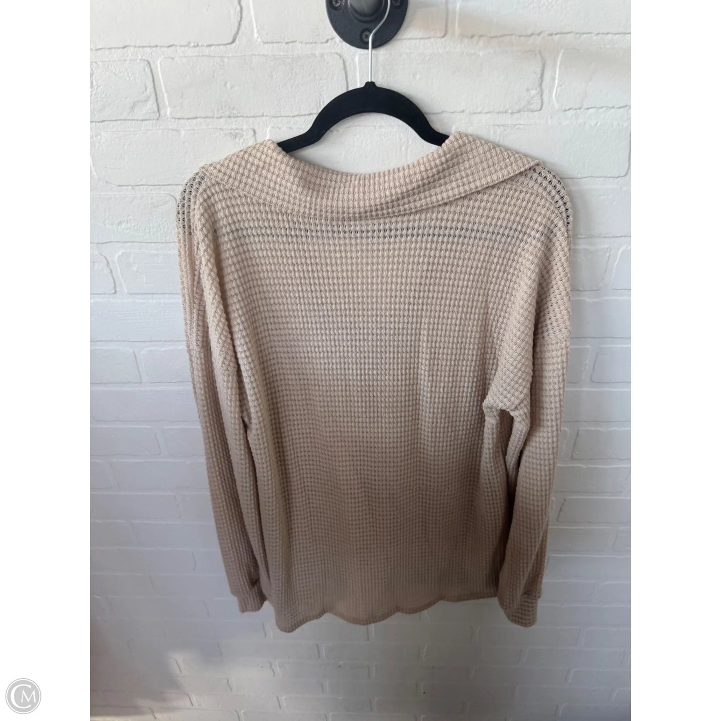 Top Long Sleeve By Heimish Usa In tan, Size: L