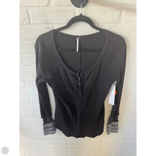 Top Long Sleeve By Free People In Black, Size: M