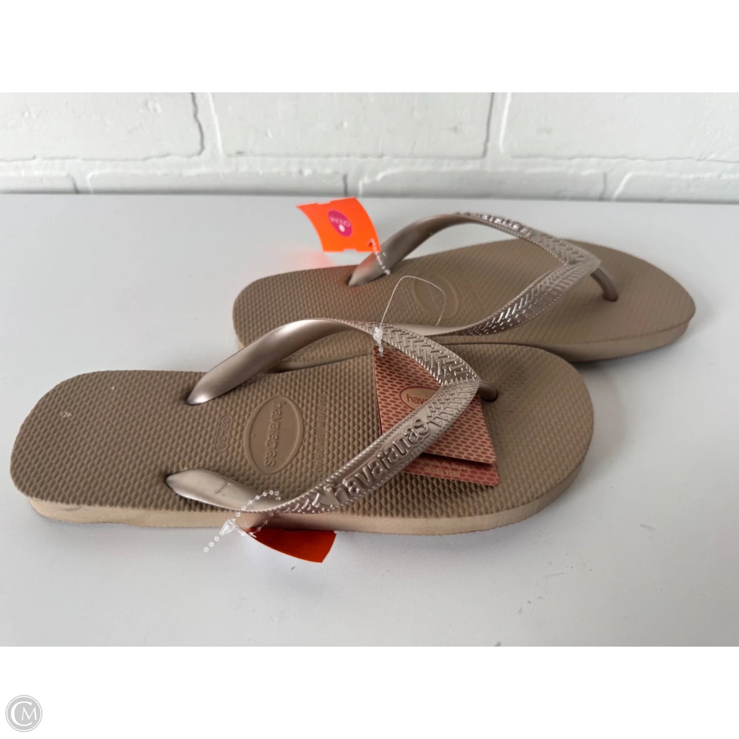 Sandals Flip Flops By Havaianas In Bronze, Size: 7