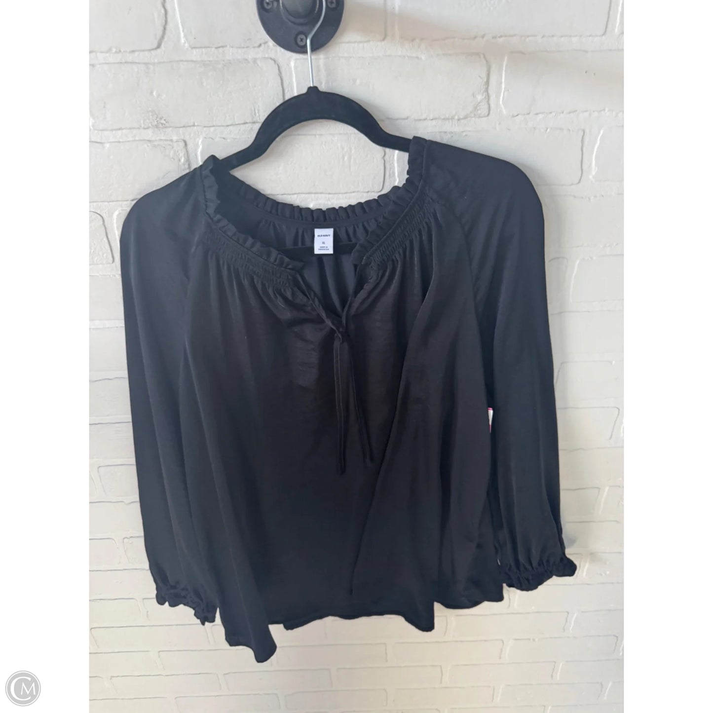 Top Long Sleeve By Old Navy In Black, Size: Xl