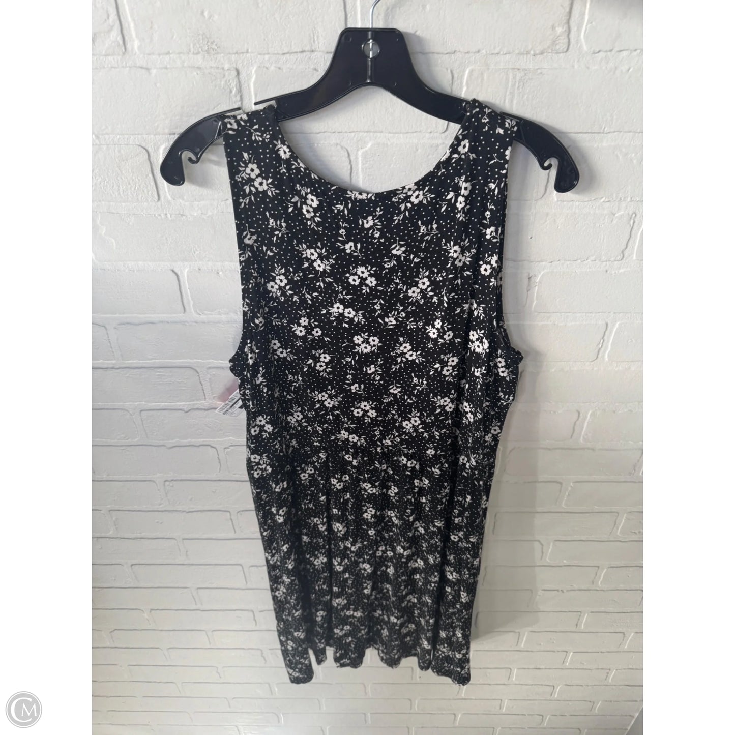 Dress Casual Short By Old Navy In Black & Cream, Size: L