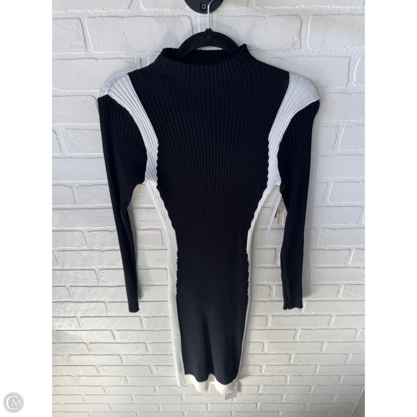 Dress Sweater By Cmf In Black & White, Size: M