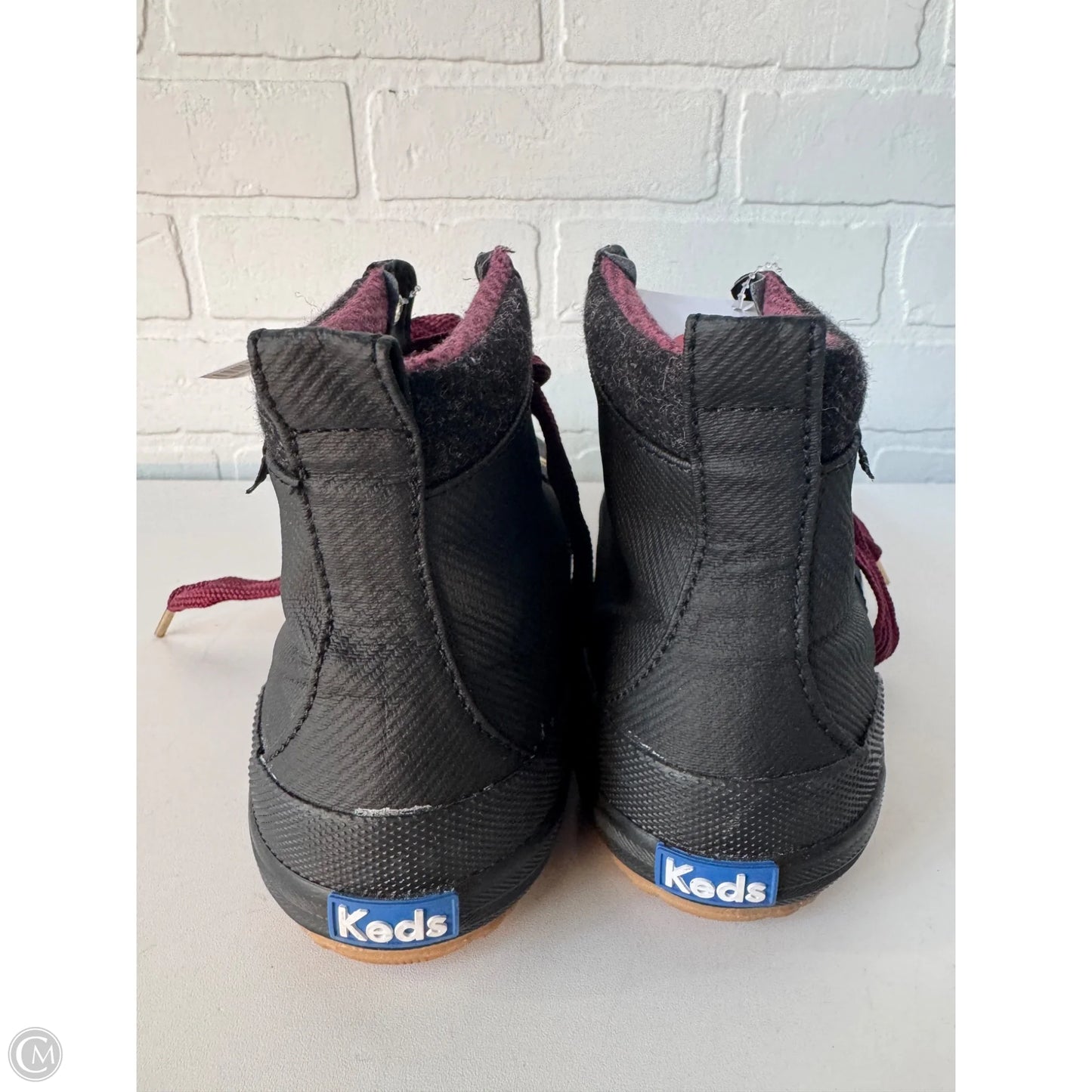 Shoes Sneakers By Keds In Black, Size: 10