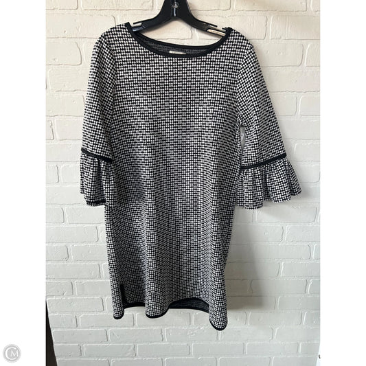 Dress Casual Short By Max Studio In Black & White, Size: M