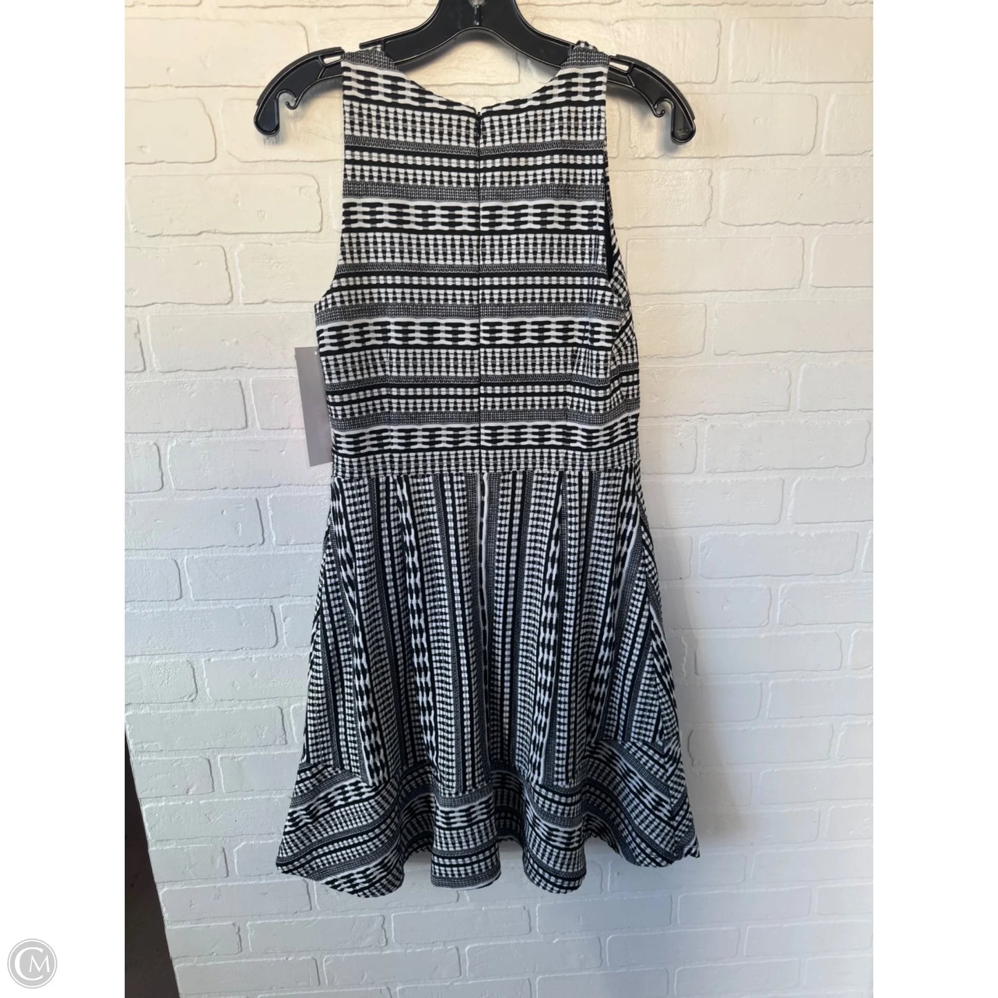 Dress Casual Short By Loft In Black & White, Size: S