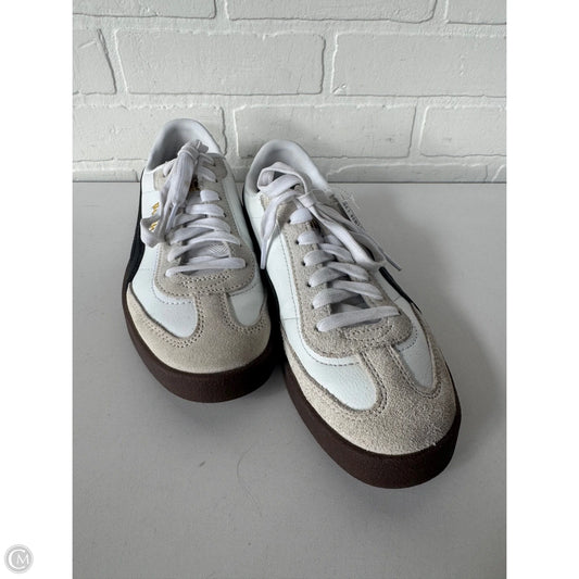 Shoes Sneakers By Puma In Black & White, Size: 5.5