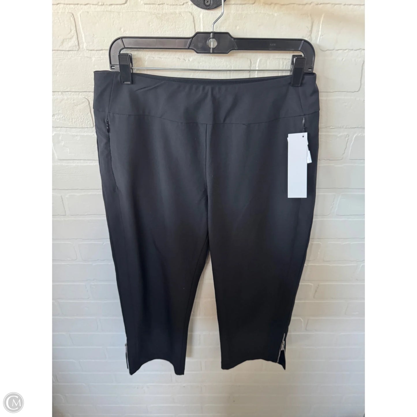 Athletic Capris By Tail In Black, Size: 10