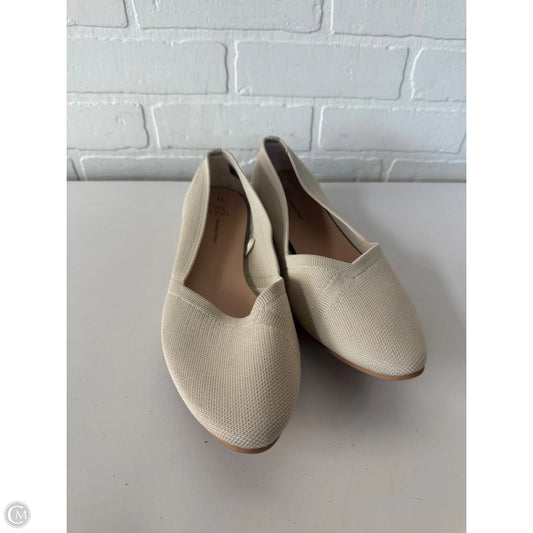 Shoes Flats By Time And Tru In Cream, Size: 11