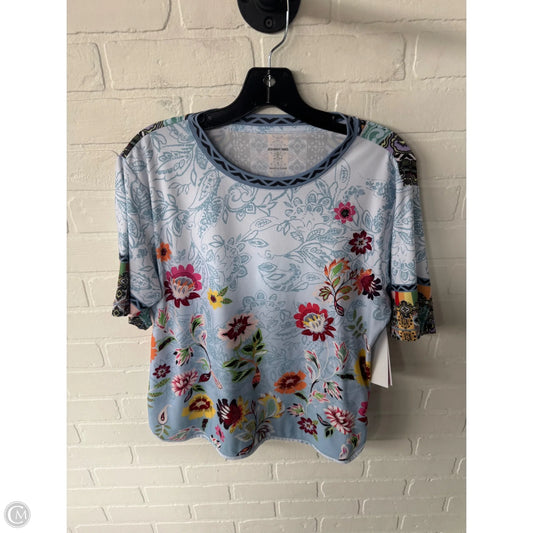 Top Short Sleeve Designer By Johnny Was In Blue & White, Size: S
