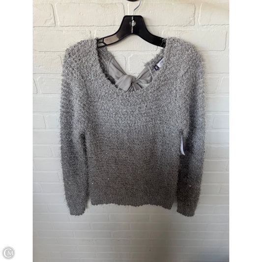 Sweater By Jennifer Lopez In Grey, Size: S