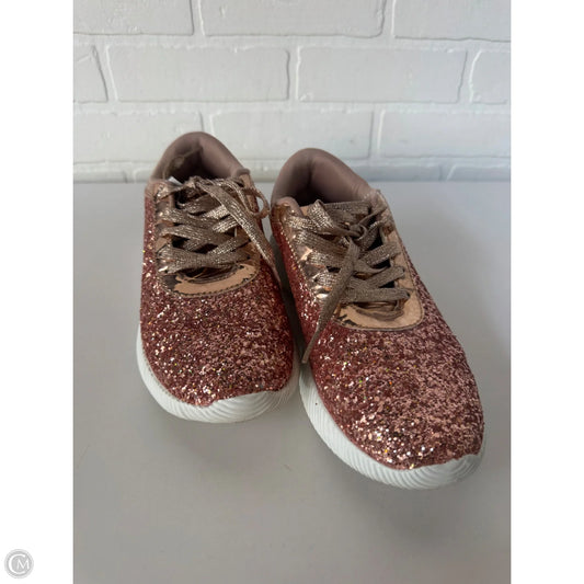 Shoes Sneakers By Forever In Gold, Size: 7