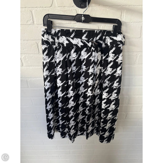 Skirt Midi By Forever 21 In Black & White, Size: 12