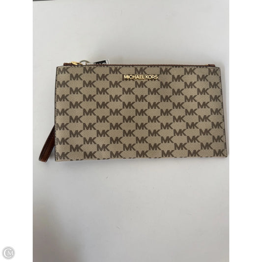 Wristlet Designer By Michael Kors, Size: Large
