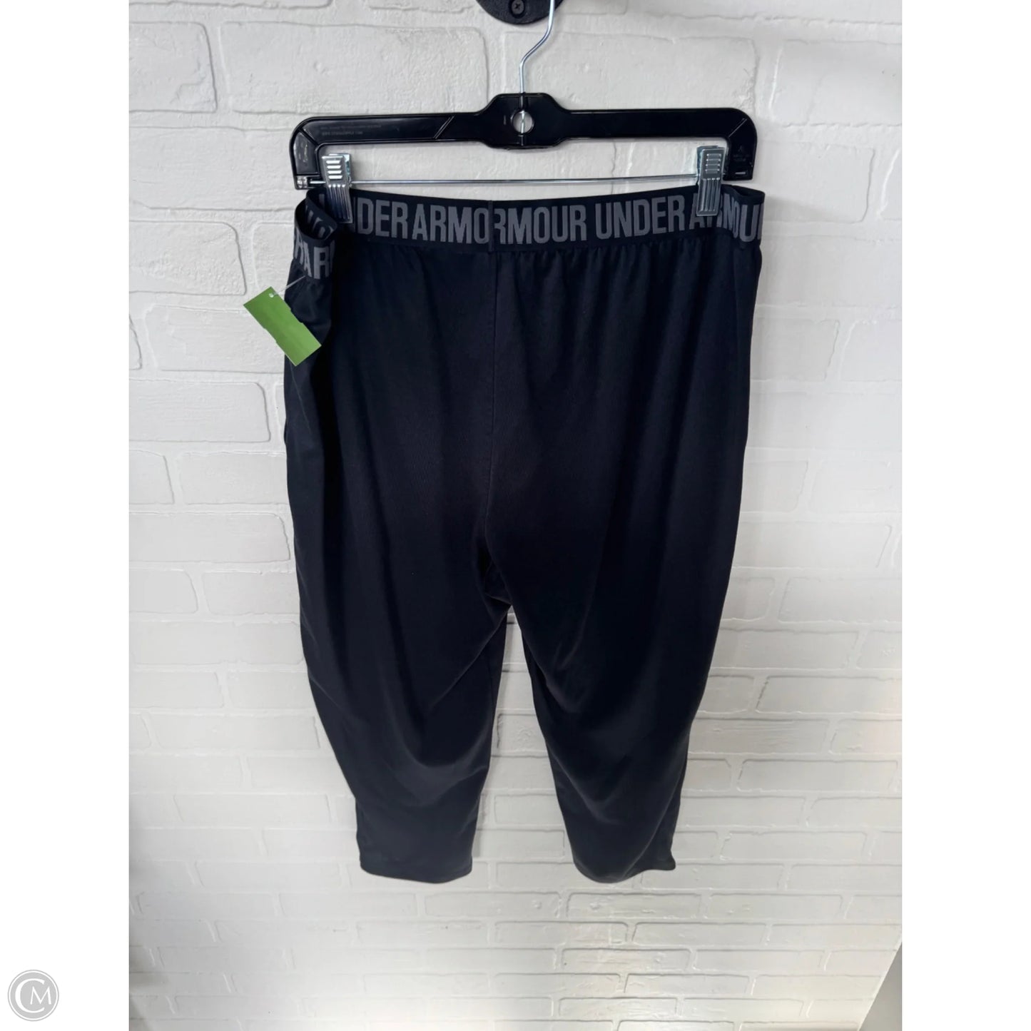 Athletic Capris By Under Armour In Black, Size: 16