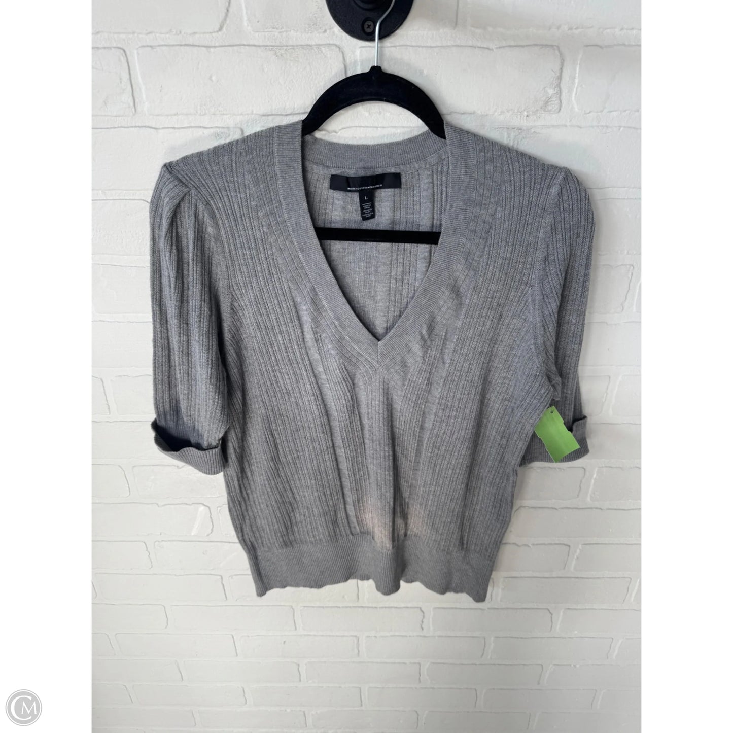 Sweater Short Sleeve By White House Black Market In Grey, Size: L