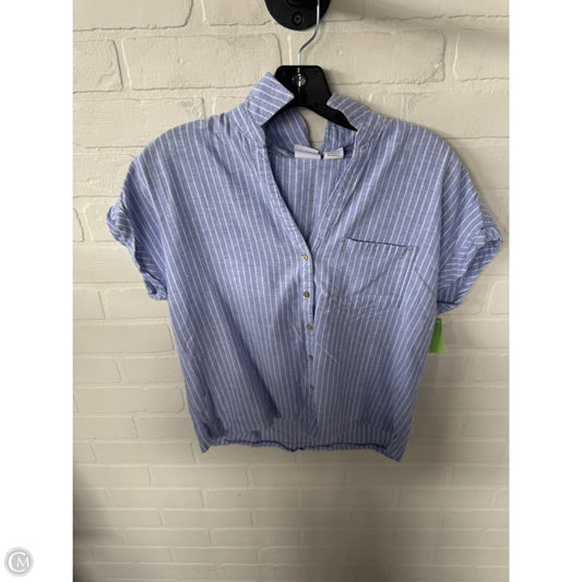 Top Short Sleeve By C And C In Blue & White, Size: S