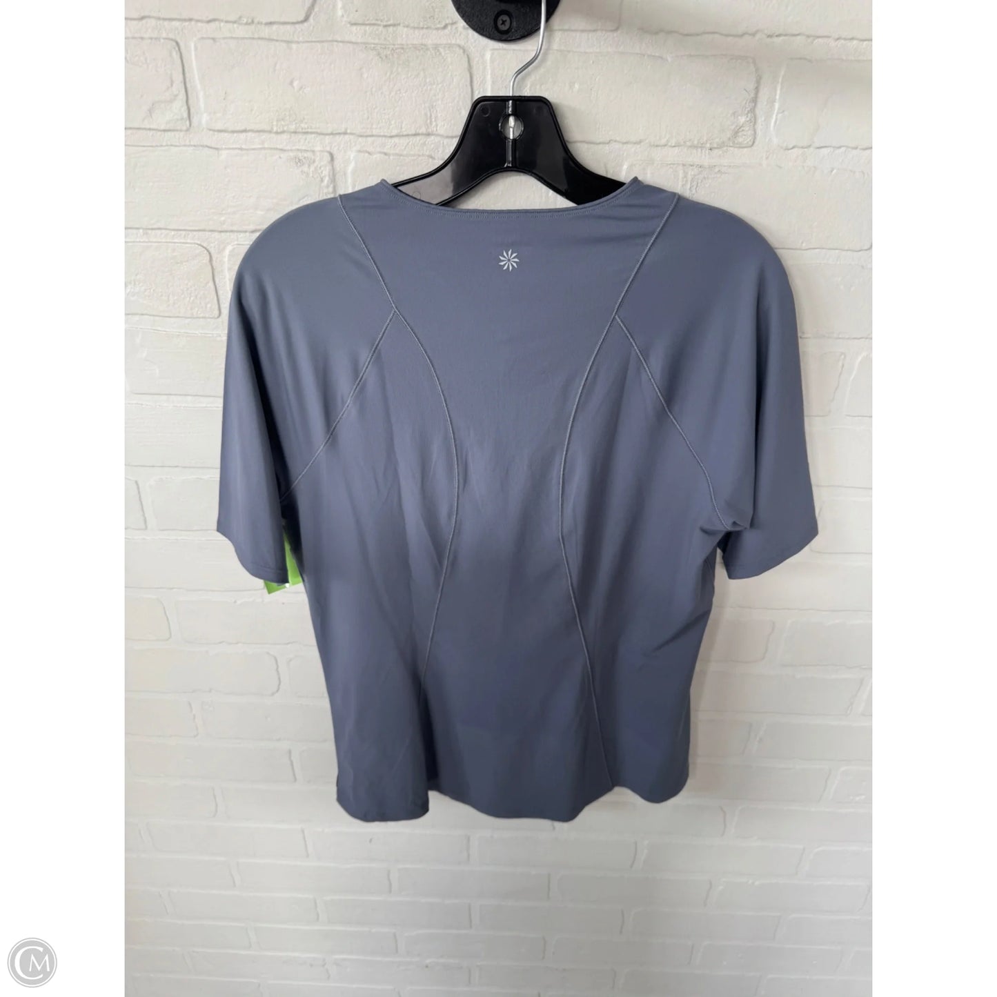 Athletic Top Short Sleeve By Athleta In Grey, Size: M