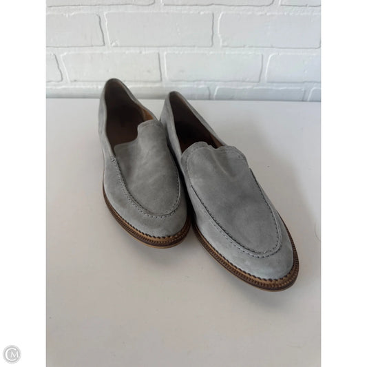 Shoes Flats By Susina In Grey, Size: 9