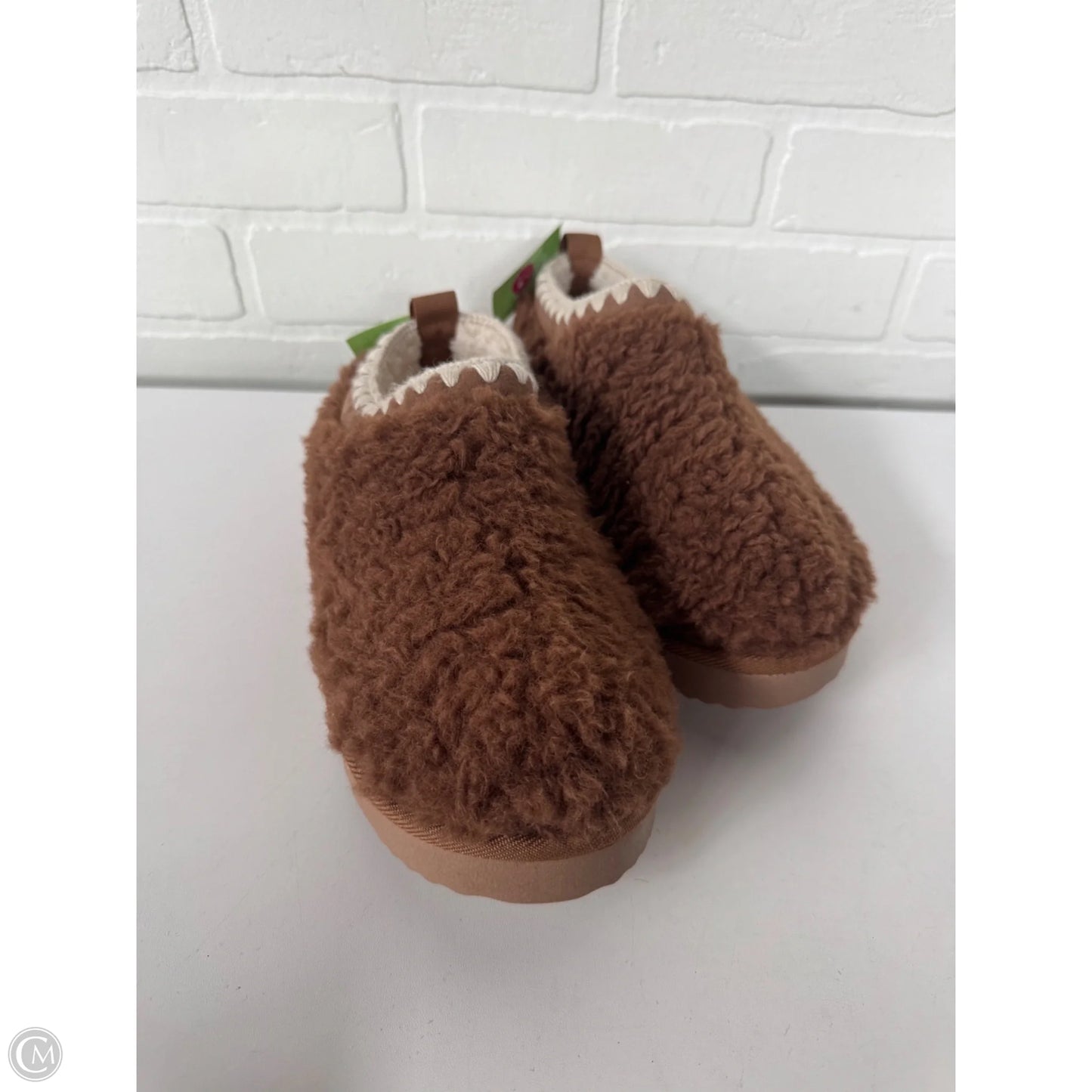 Shoes Flats By Clothes Mentor In Brown, Size: 7
