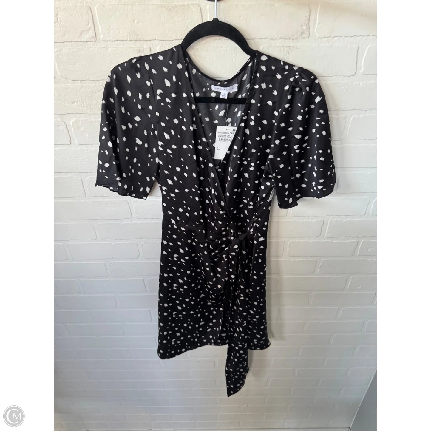 Dress Casual Short By Socialite In Black & White, Size: S