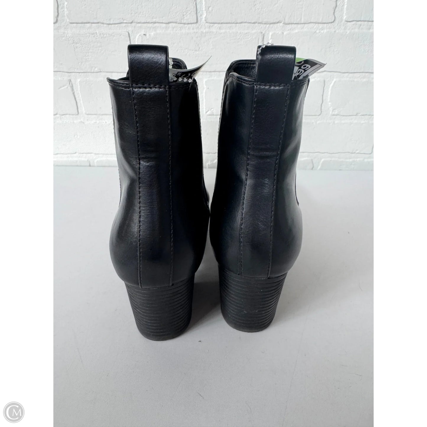 Boots Ankle Heels By Clothes Mentor In Black, Size: 8.5