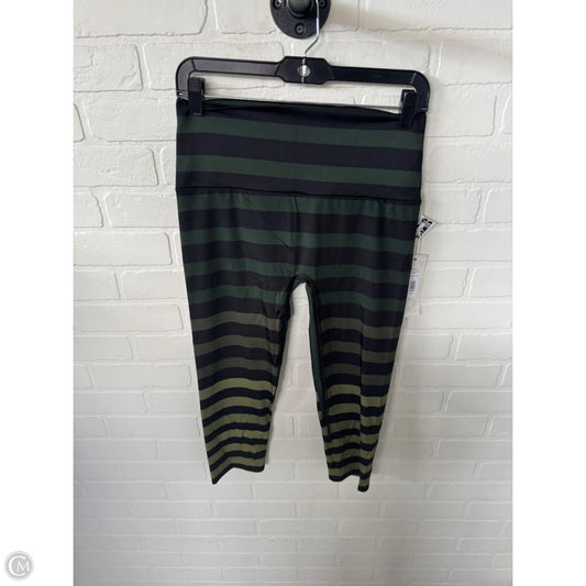 Athletic Capris By Cmc In Black & Green, Size: 16