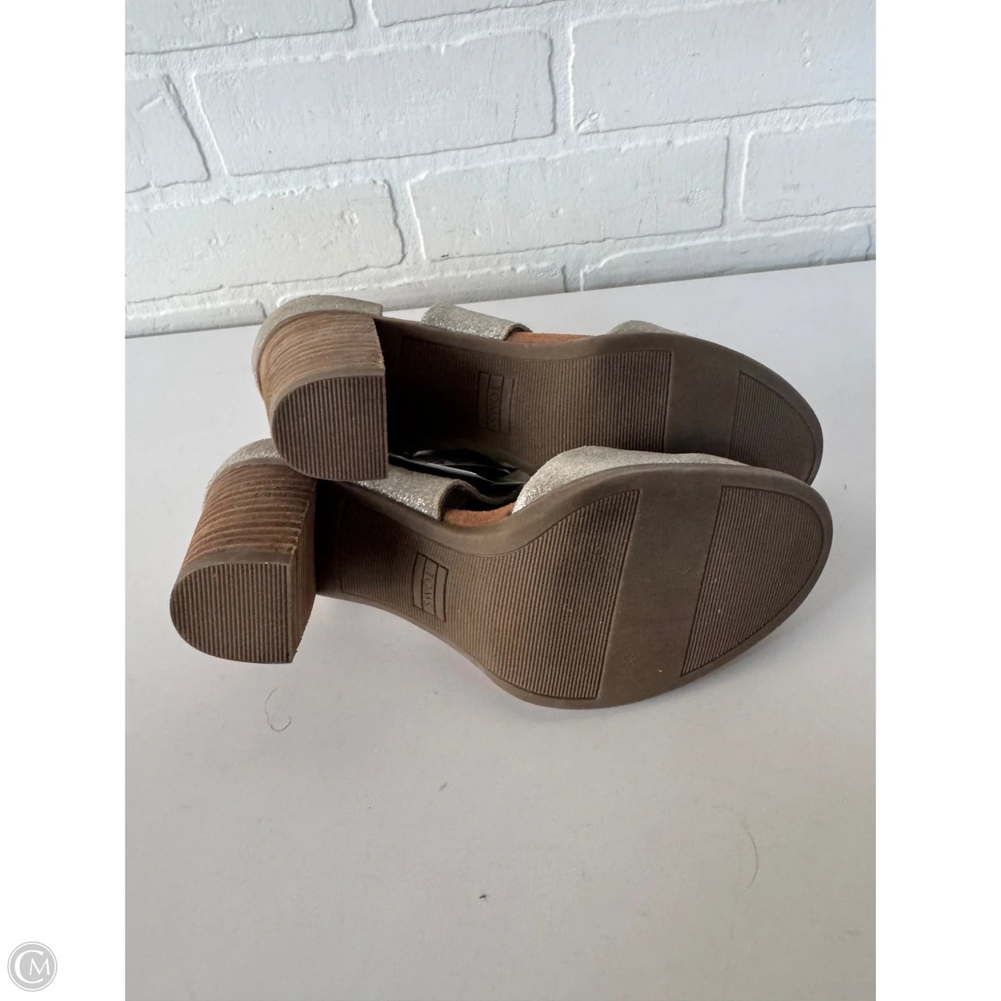 Shoes Heels Block By Toms In Silver, Size: 6