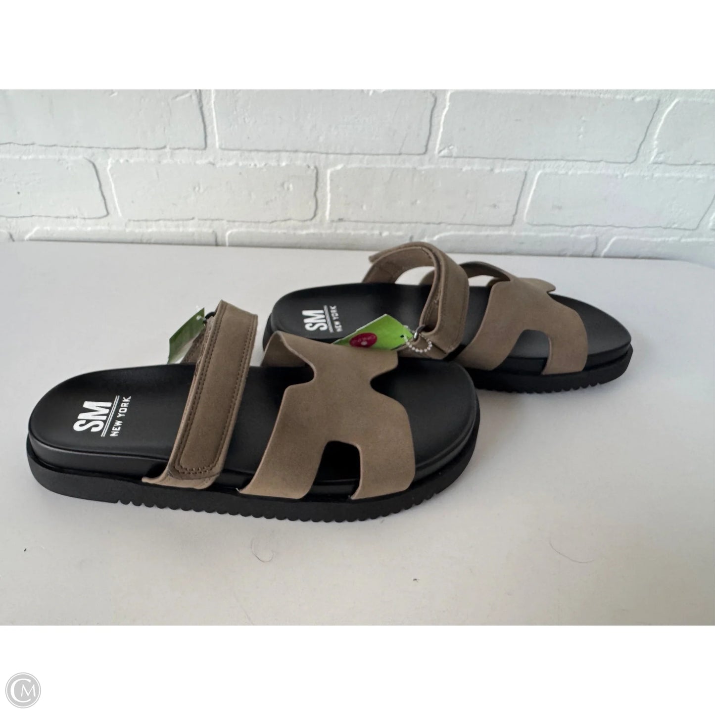 Sandals Flats By Steve Madden In Brown, Size: 8