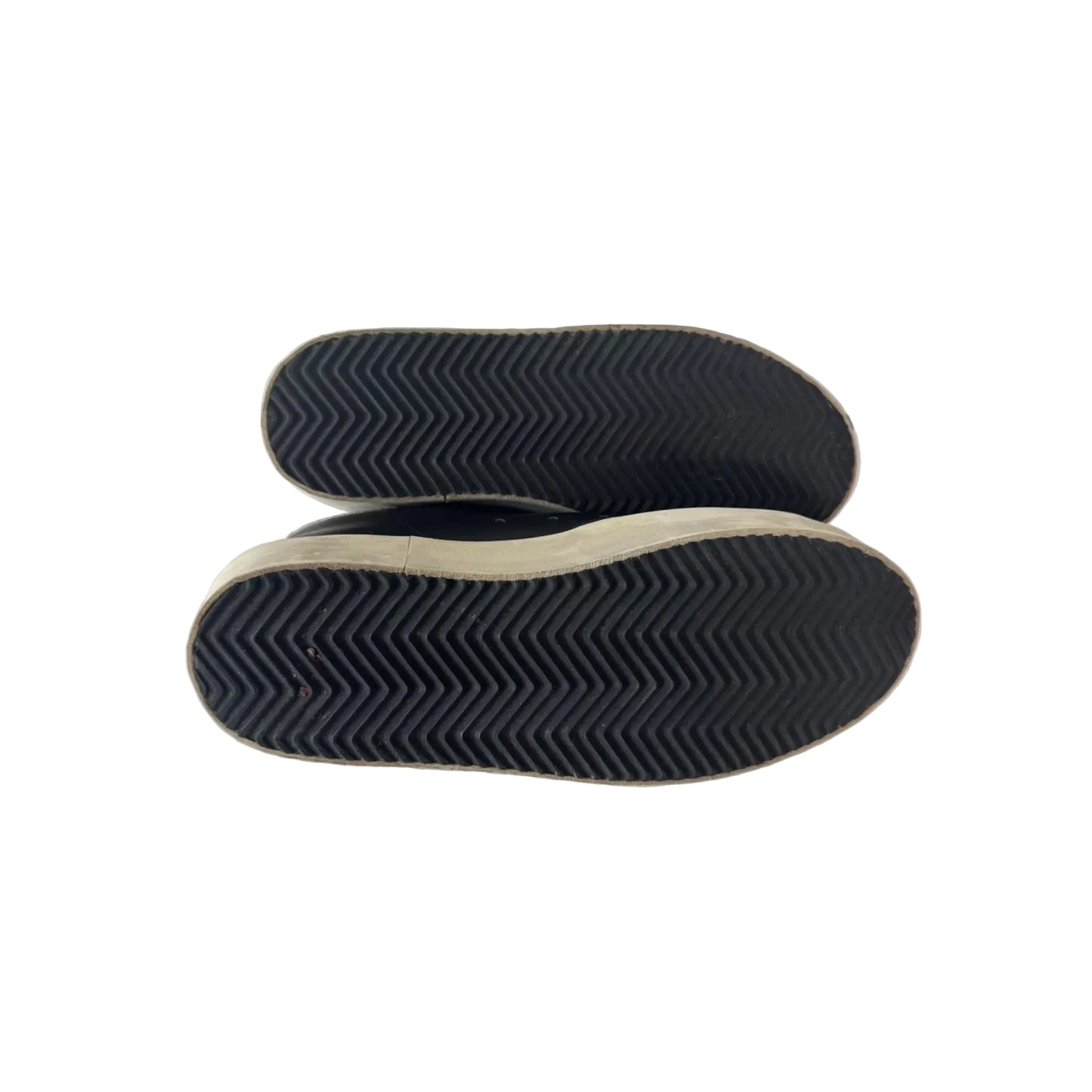 Shoes Luxury Designer By Golden Goose In Black & Silver, Size: 6.5