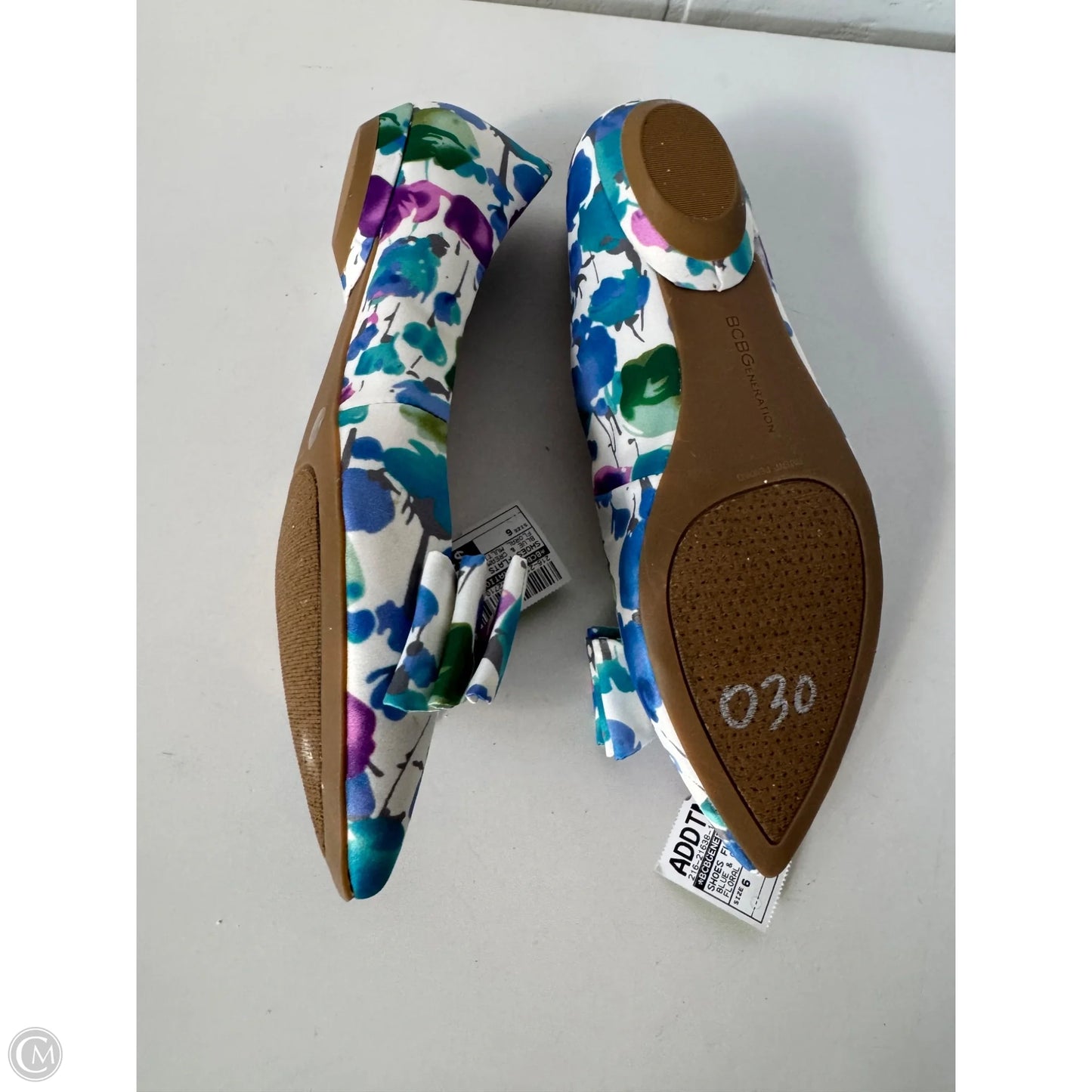 Shoes Flats By Bcbgeneration In Blue & Cream, Size: 6