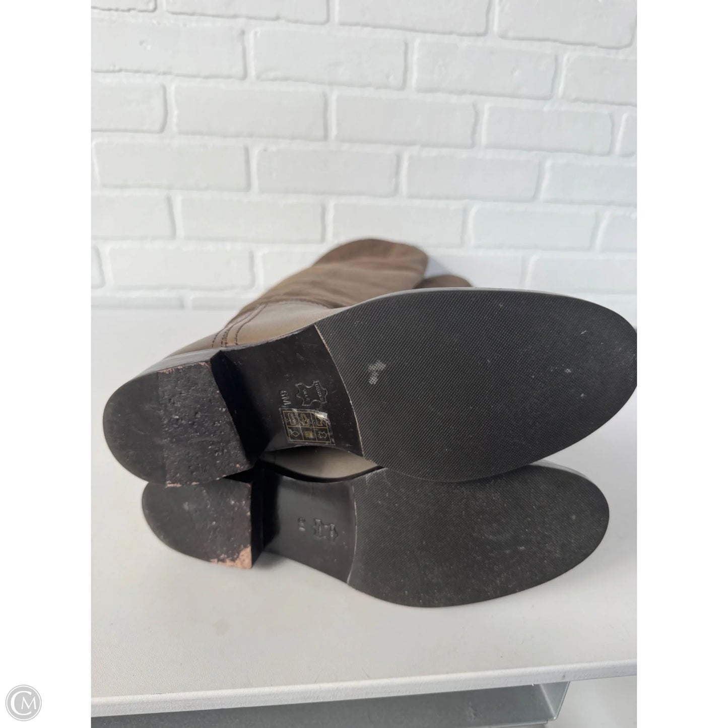 Boots Designer By Tory Burch In Brown, Size: 6