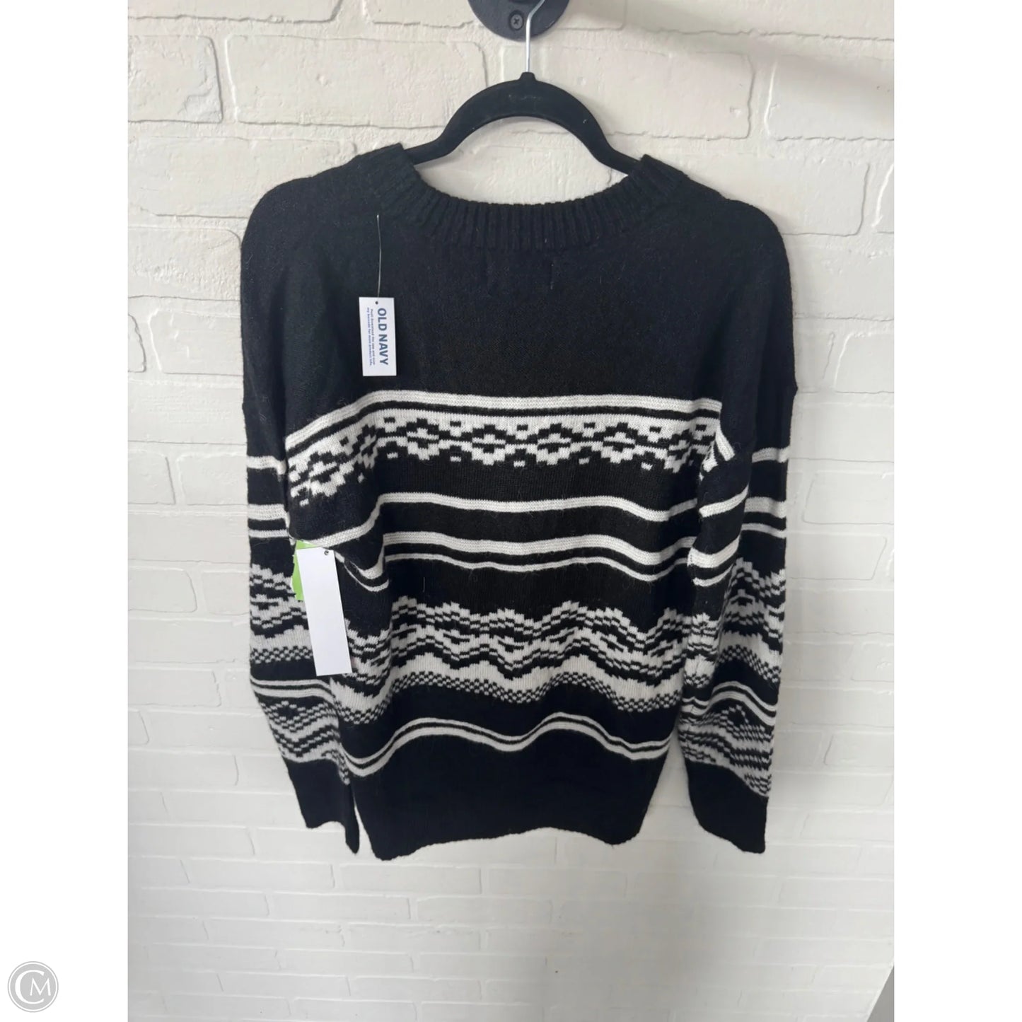 Sweater By Old Navy In Black & White, Size: M