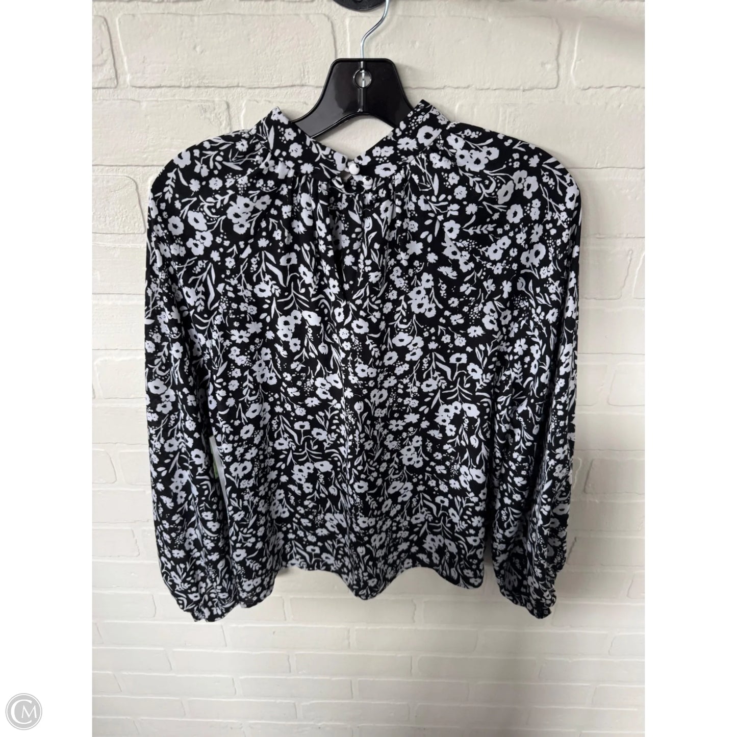 Top Long Sleeve By Banana Republic In Black & White, Size: M