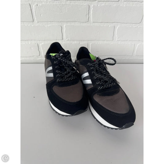 Shoes Sneakers By Tretorn In Black, Size: 7.5