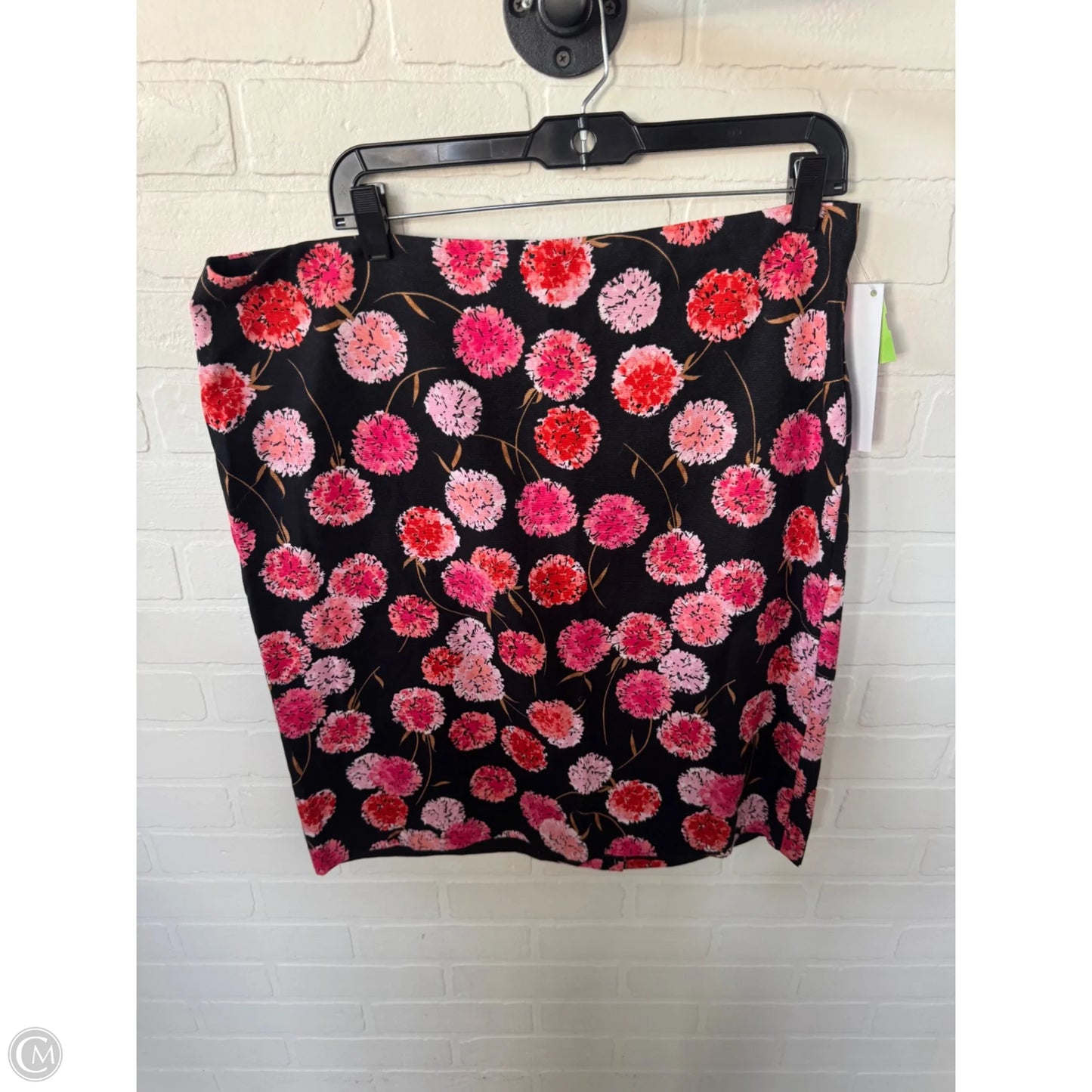 Skirt Mini & Short By Talbots In Black & Pink, Size: 16