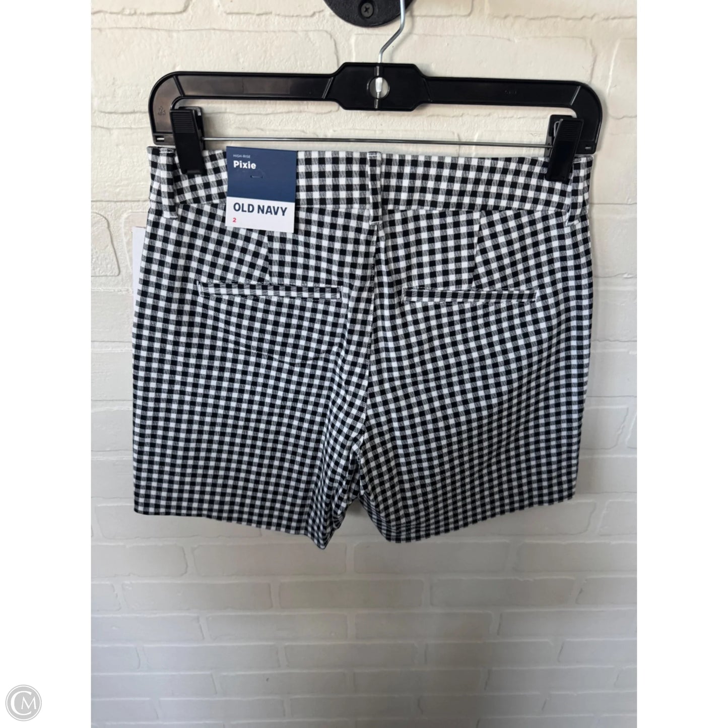 Shorts By Old Navy In Black & White, Size: 2