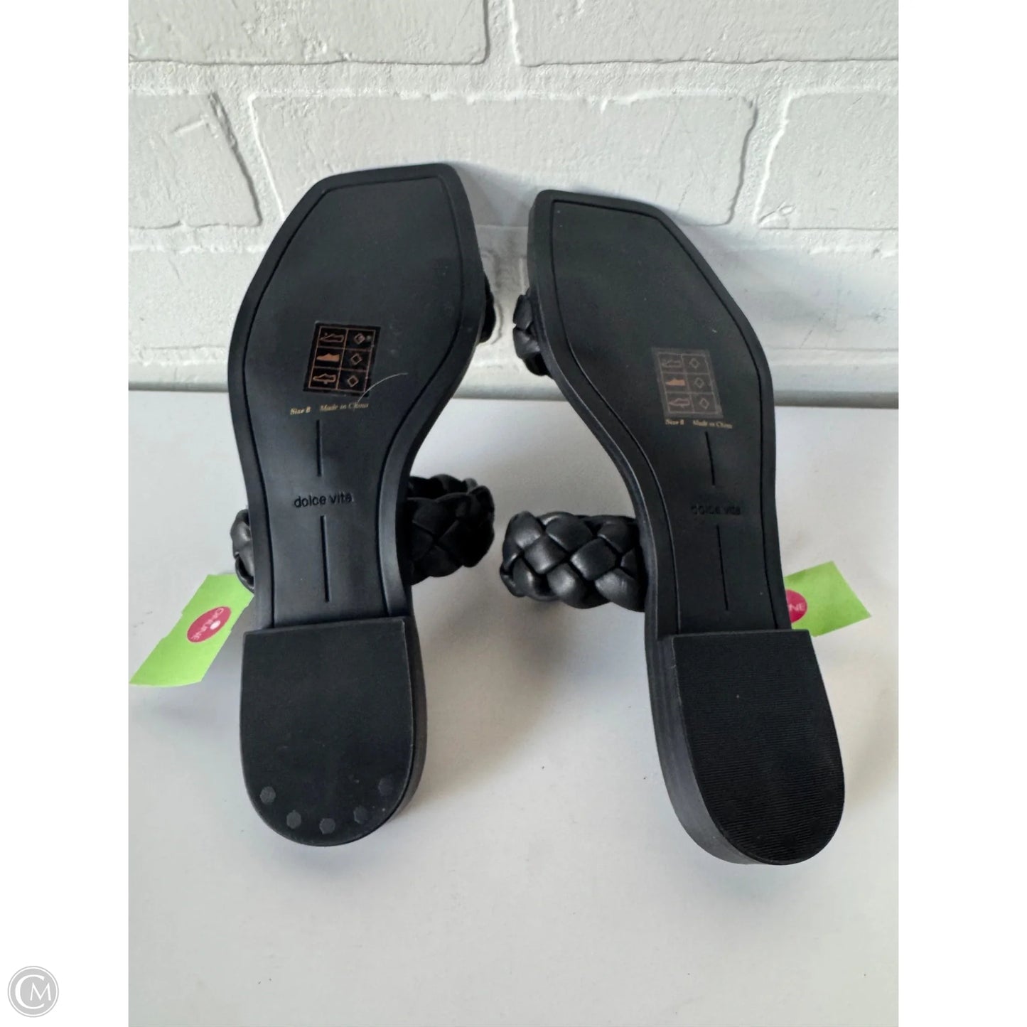 Sandals Flats By Dolce Vita In Black, Size: 8