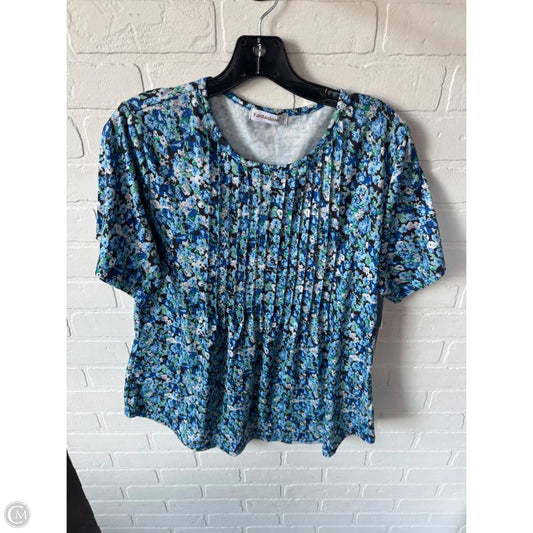 Top Short Sleeve By Clothes Mentor In Blue & White, Size: L