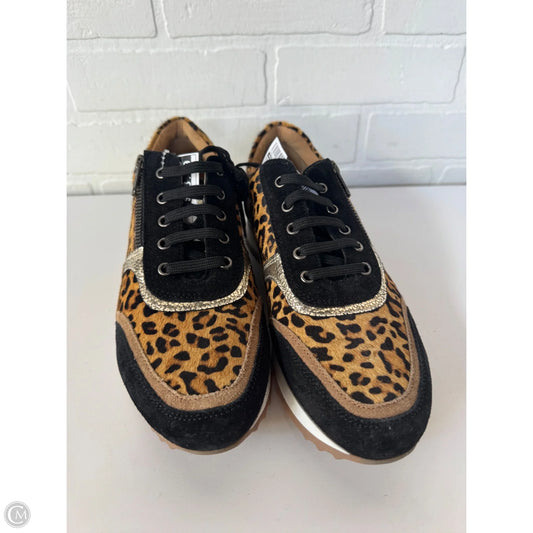 Shoes Sneakers By Myra In Black & Tan, Size: 8