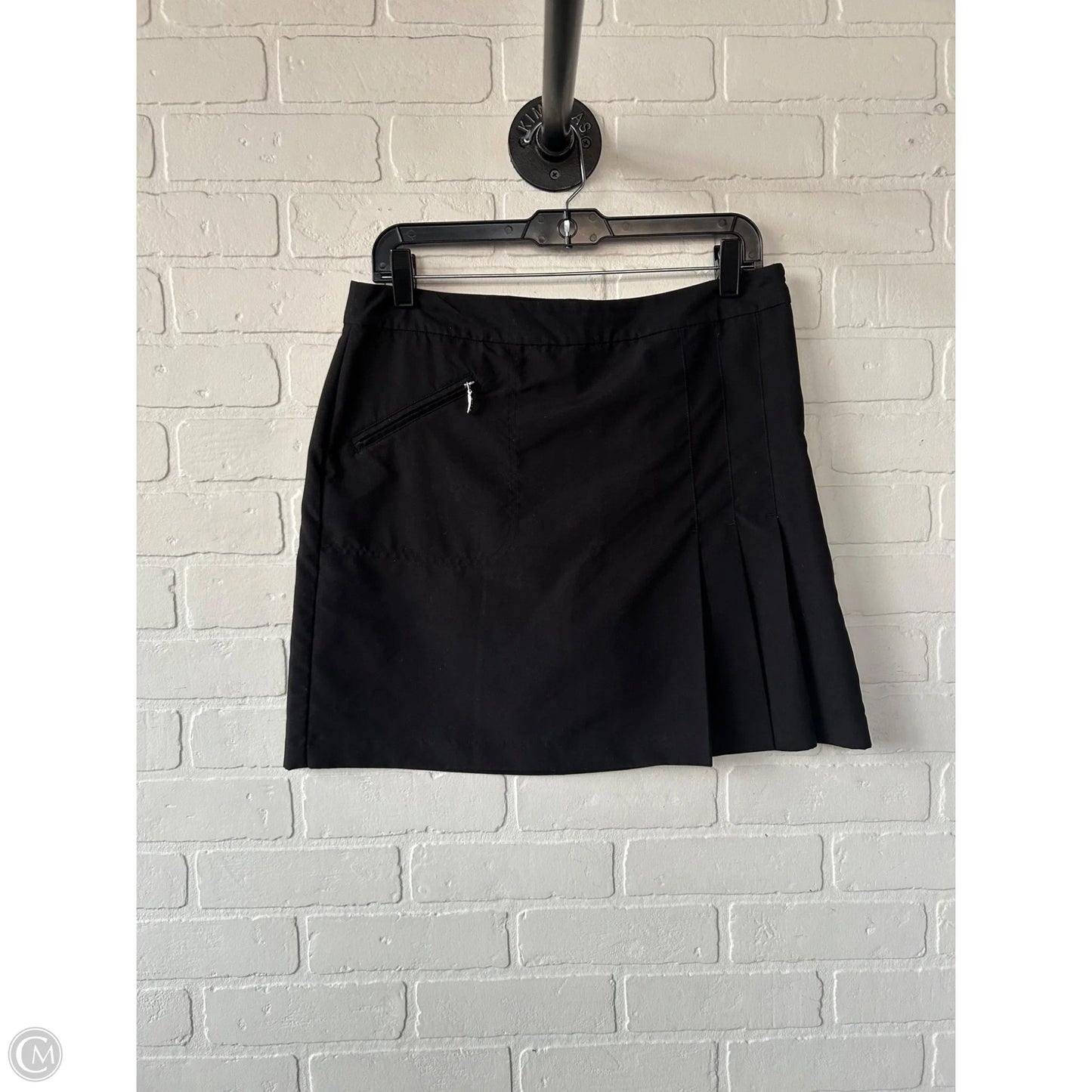 Skort By Izod In Black, Size: 6