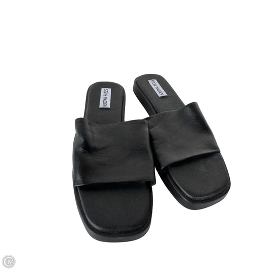 Sandals Flats By Steve Madden In Black, Size: 8.5