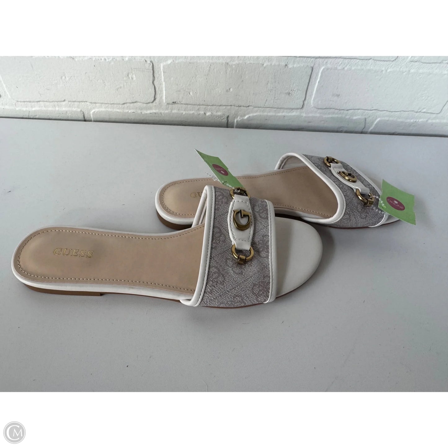 Sandals Flats By Guess In Tan & White, Size: 9